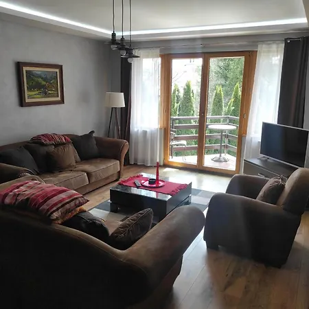 Knez Apartment *